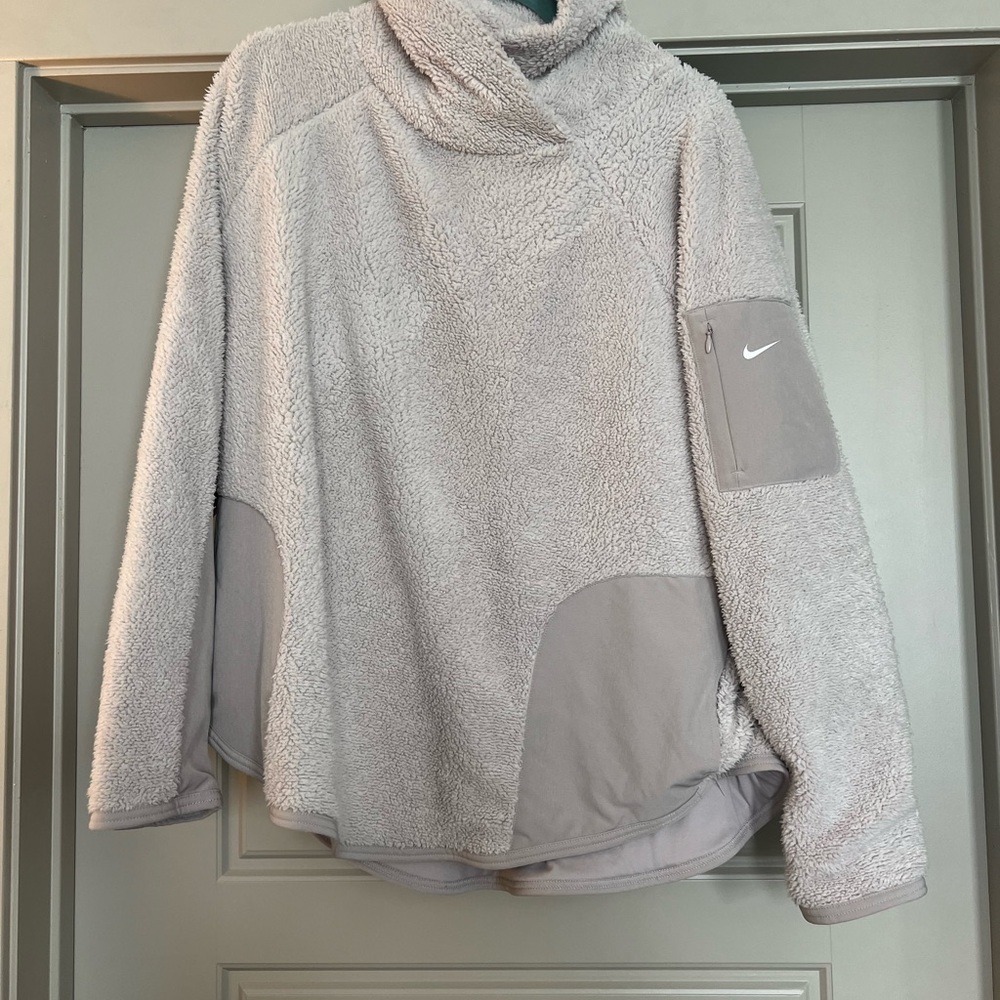 Nike Beige Fleece Pullover